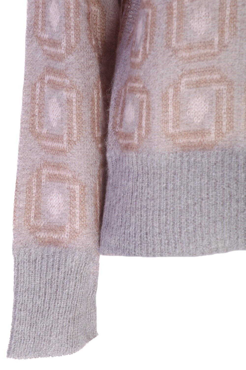 shop FABIANA FILIPPI Saldi Pull: Fabiana Filippi pullover.
Scollo V.
Maniche lunghe.
Collo, fondo e polsini a contrasto di colore.
Fantasia.
Vestibilità regolare.
Composizione: 35% Alpaca 35% Mohair 30% Poliammide.
Fabbricato in Italia.. MAD223F424H819-VR2 number 1921867